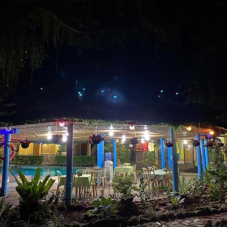 Camiguin Island Golden Sunset Beach Club Mambajao Buitenkant foto